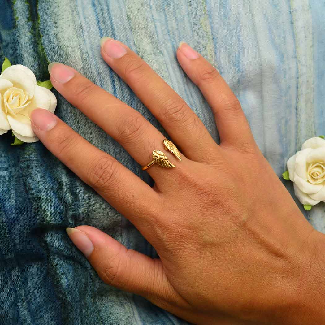 Adjustable Angel Wing Ring: Bronze