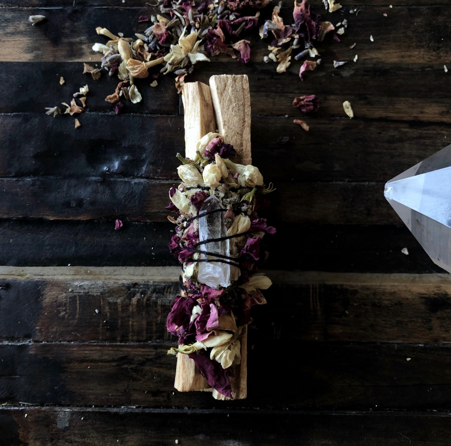 Palo Santo Bundles With Instructions