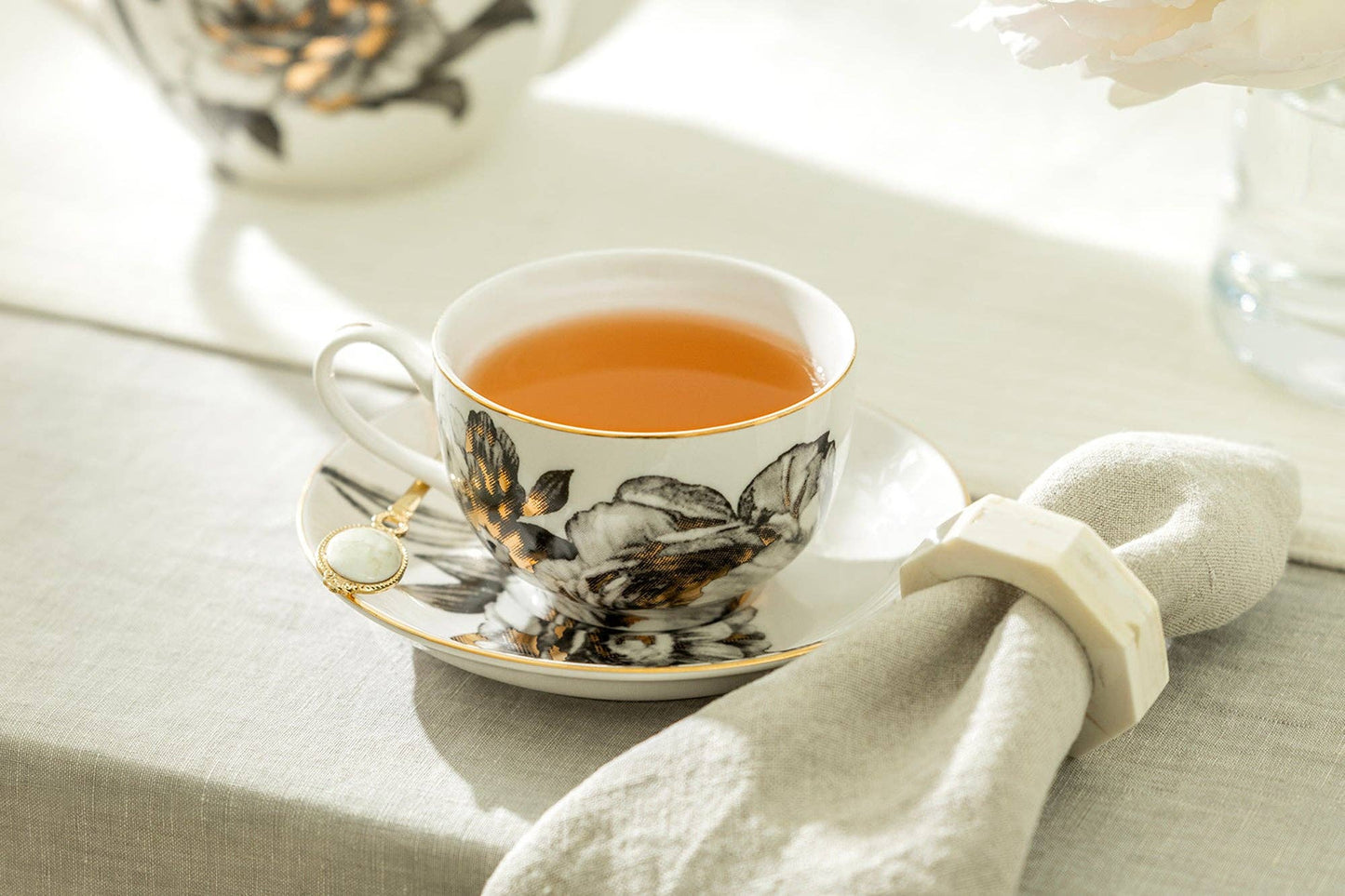 Black Gold Peony 7oz Fine Porcelain Tea Cup And Saucer