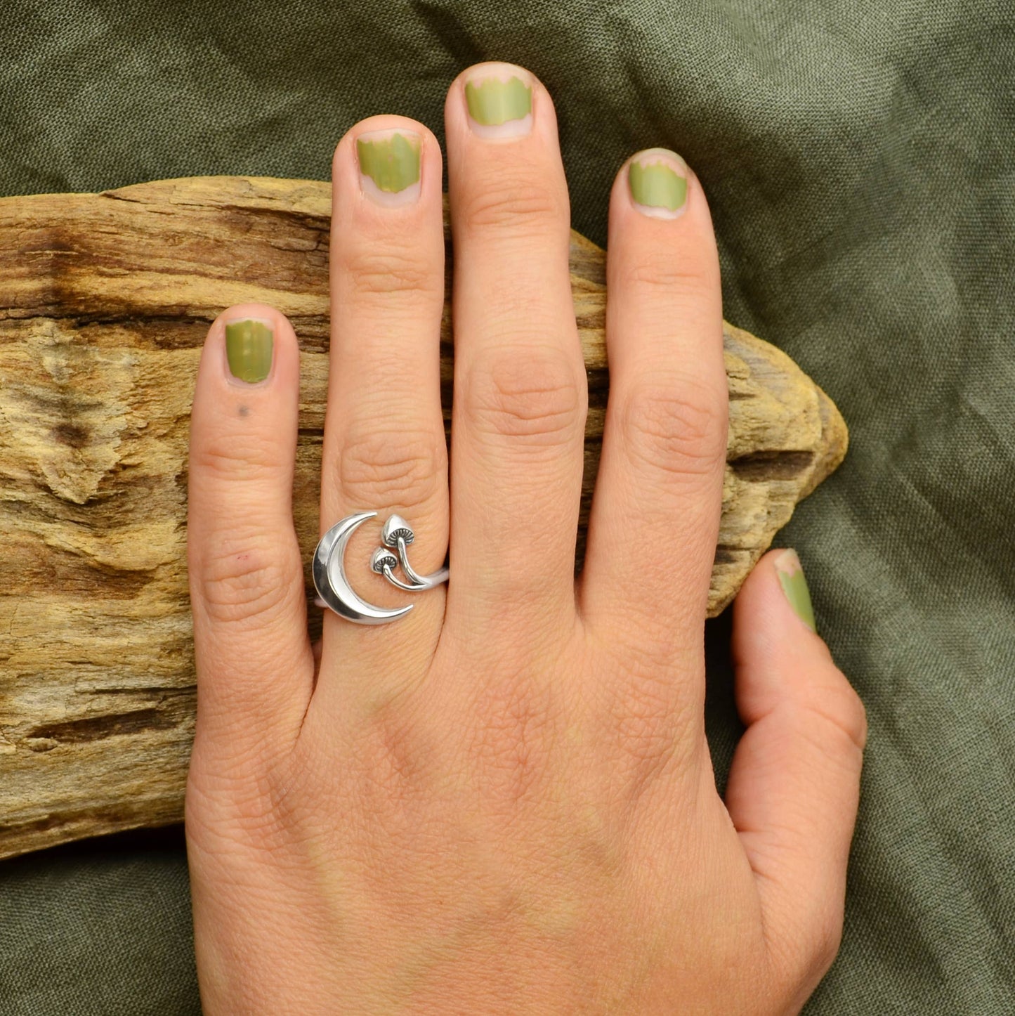 Moon and Mushroom Adjustable Ring: Bronze
