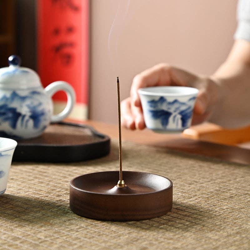 Walnut Wood Incense Burner: Round