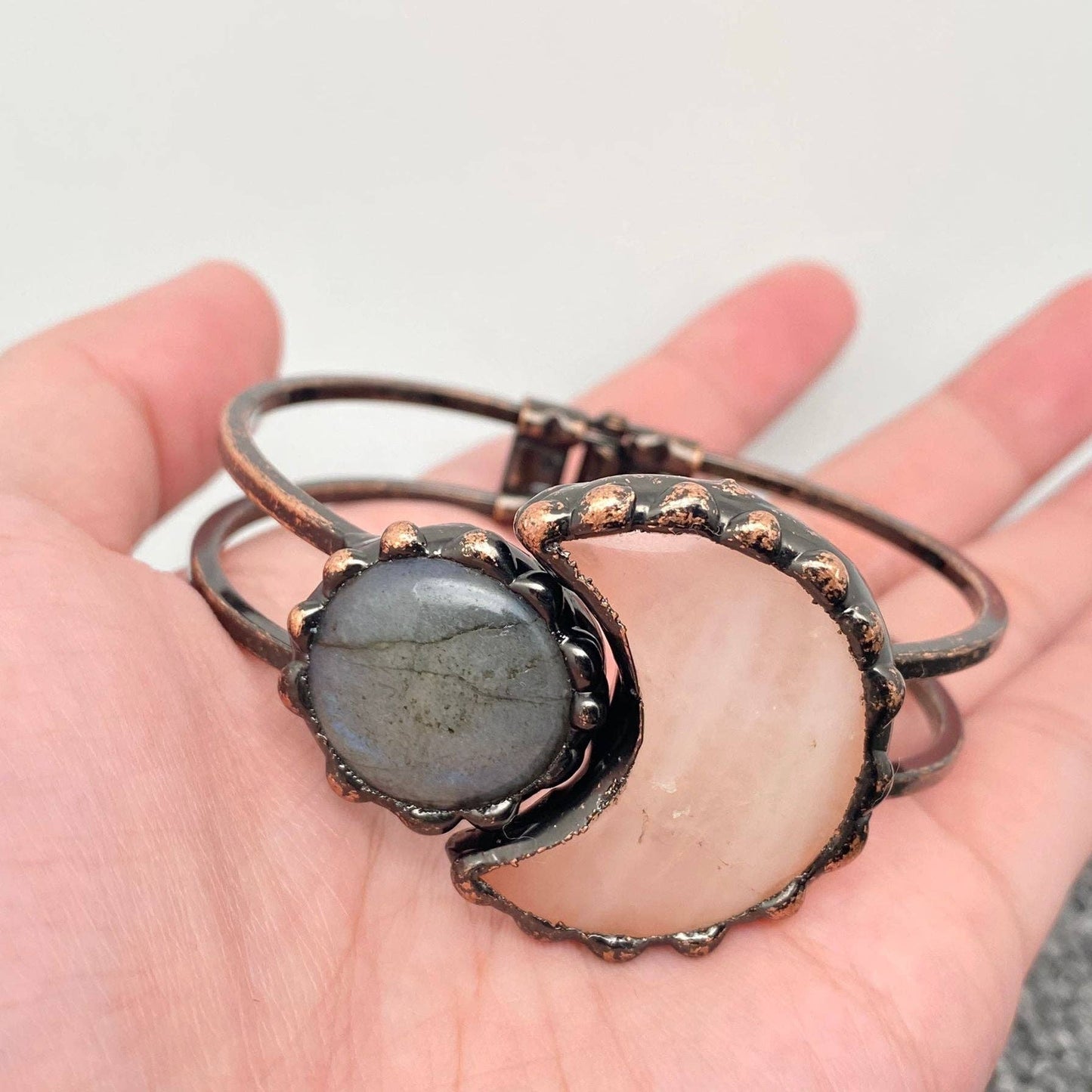 CS/MS - Star Moon Element Natural Stone Craft Bangle: Green Aventurine & Anemousite