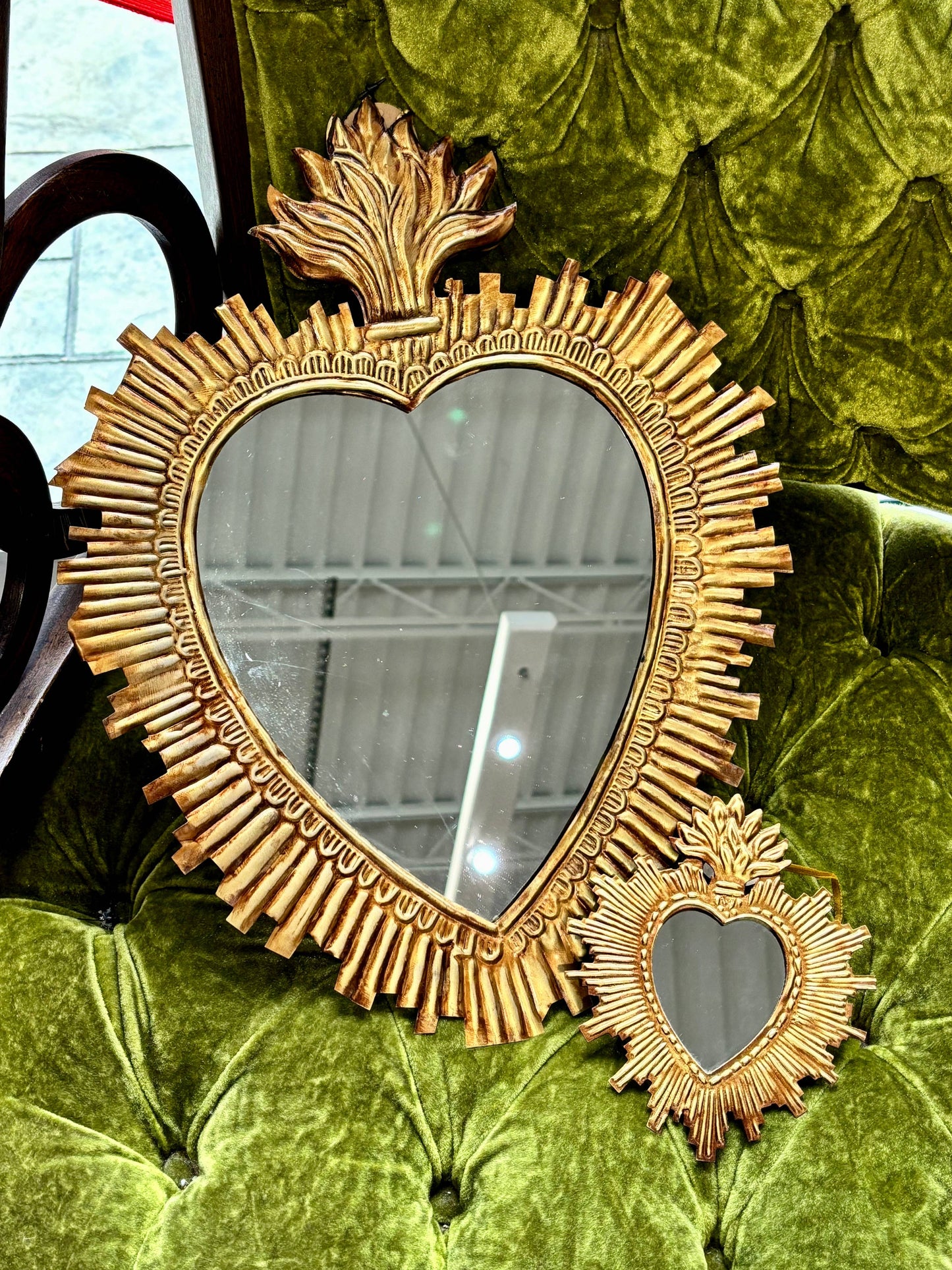 Tin Rays Sacred Heart Mirror: Medium