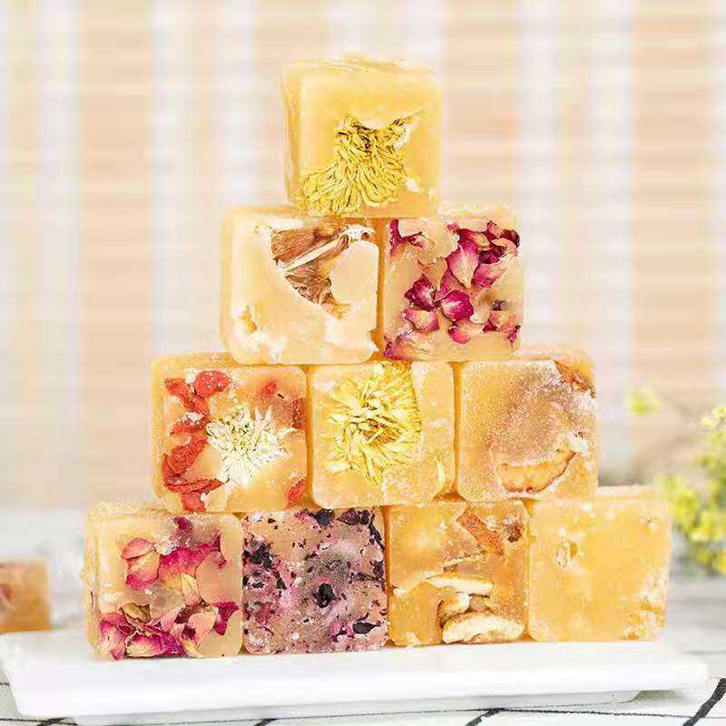 Gourmet Honey Sugar Cubes with flowers and fruit: Pear