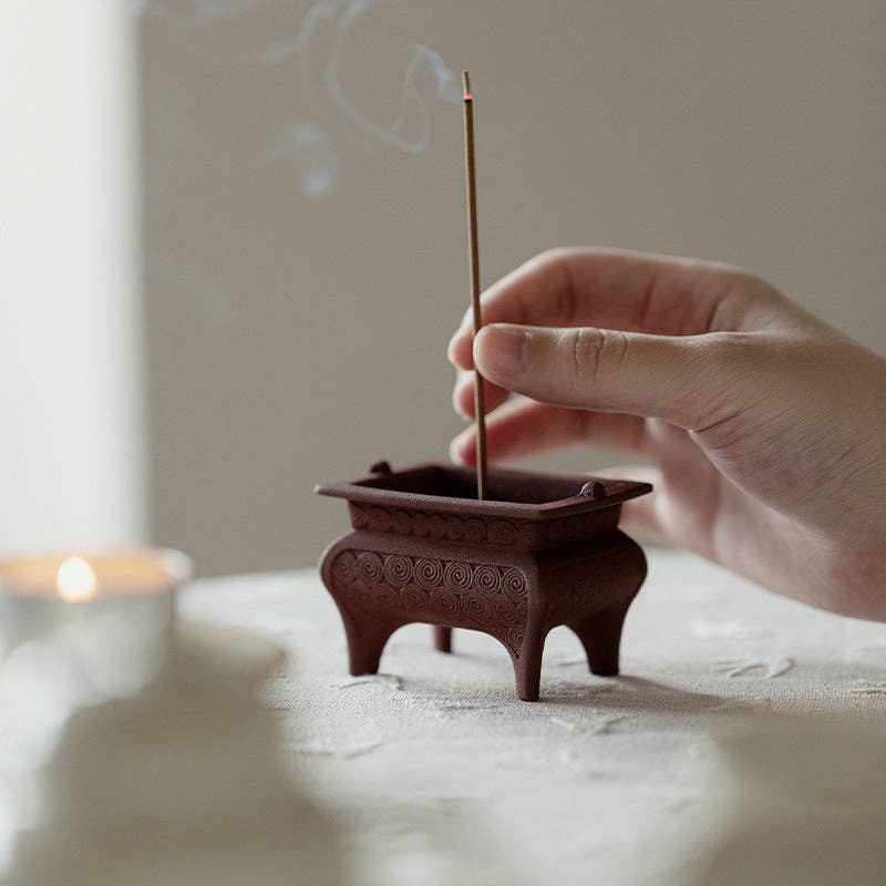 Antique-style Ceramic Vortex Incense Burner: Green