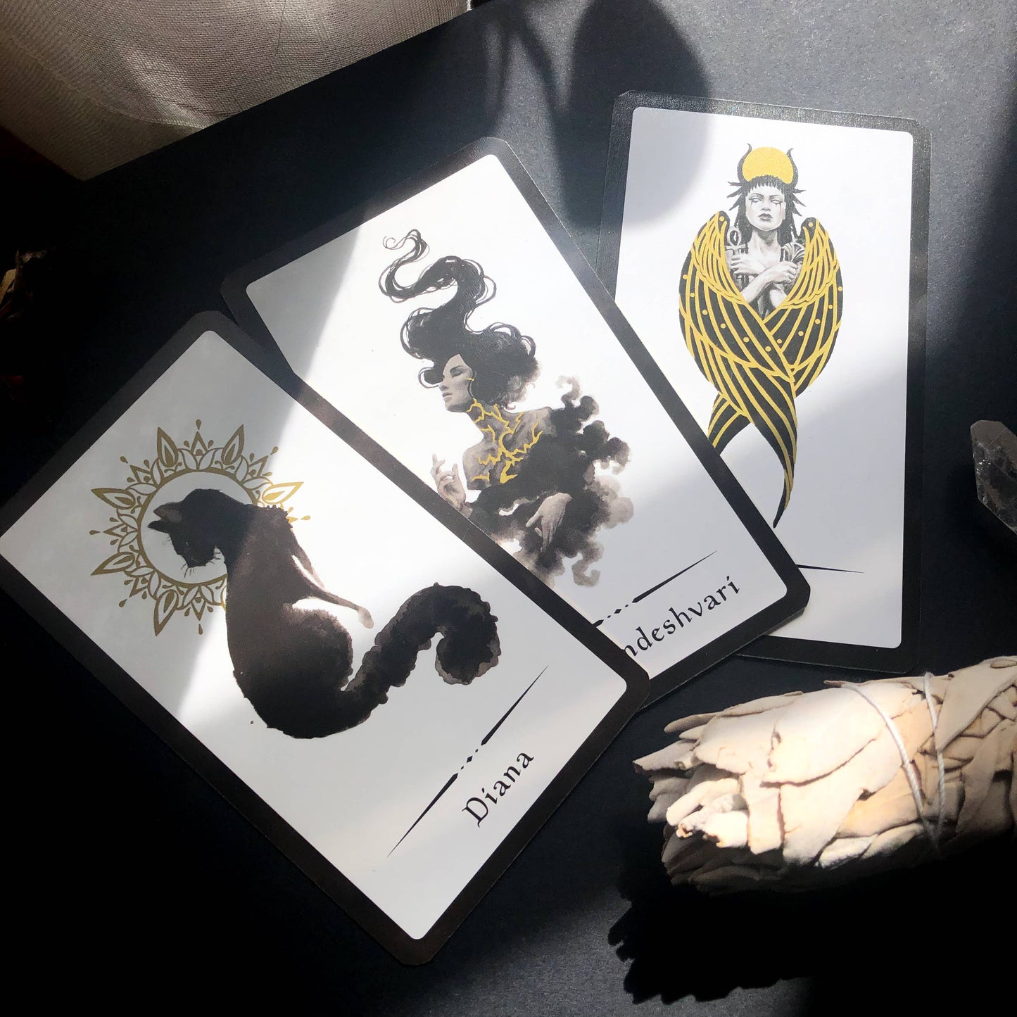 Oracle Deck - Witches of Legend