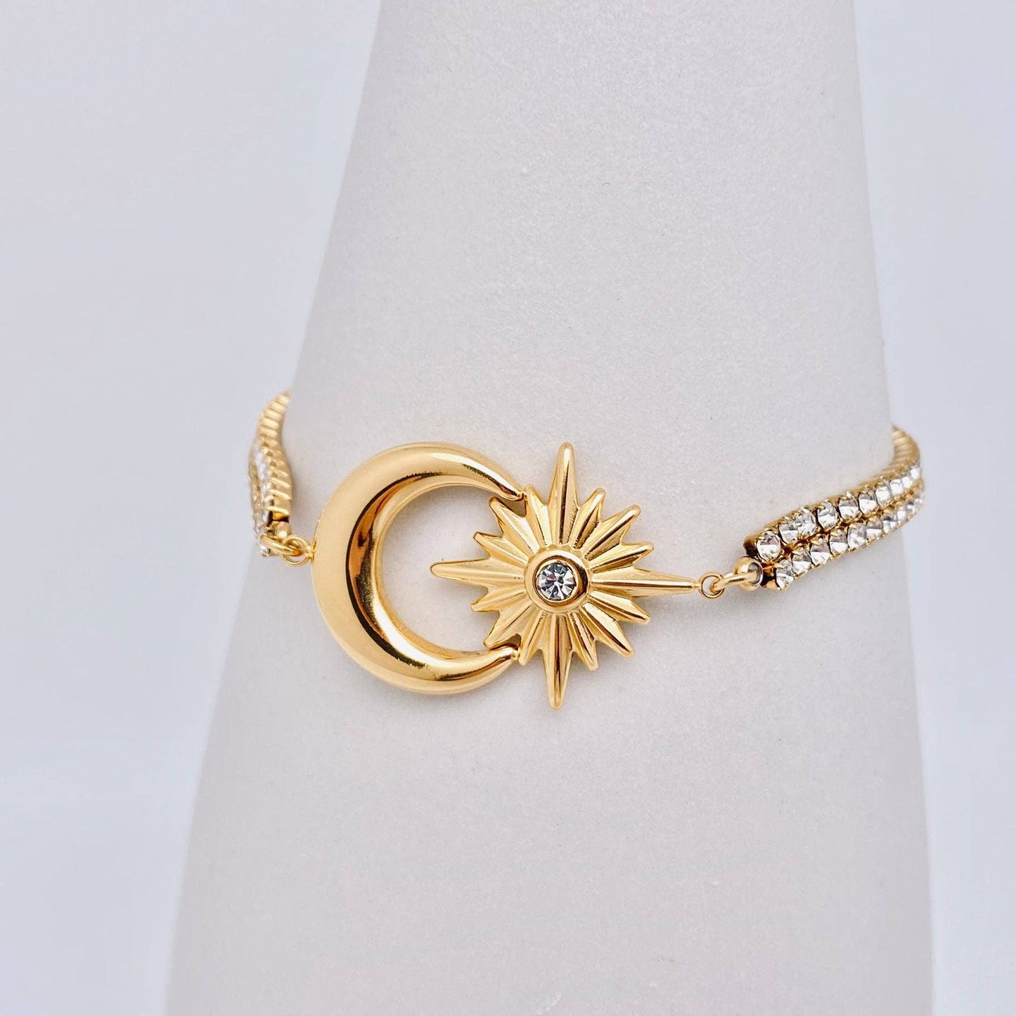 18K Gold Plated Star Moon  Cubic Zirconia Bracelet - FGS/MS