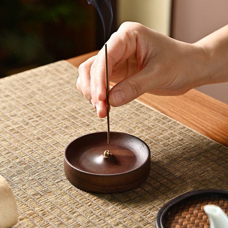 Walnut Wood Incense Burner: Round