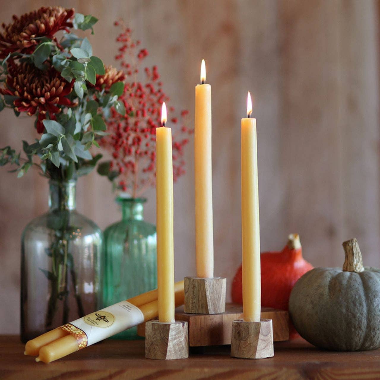 100% Pure Beeswax Tapers: Pumpkin / Standard (12" x 7/8")