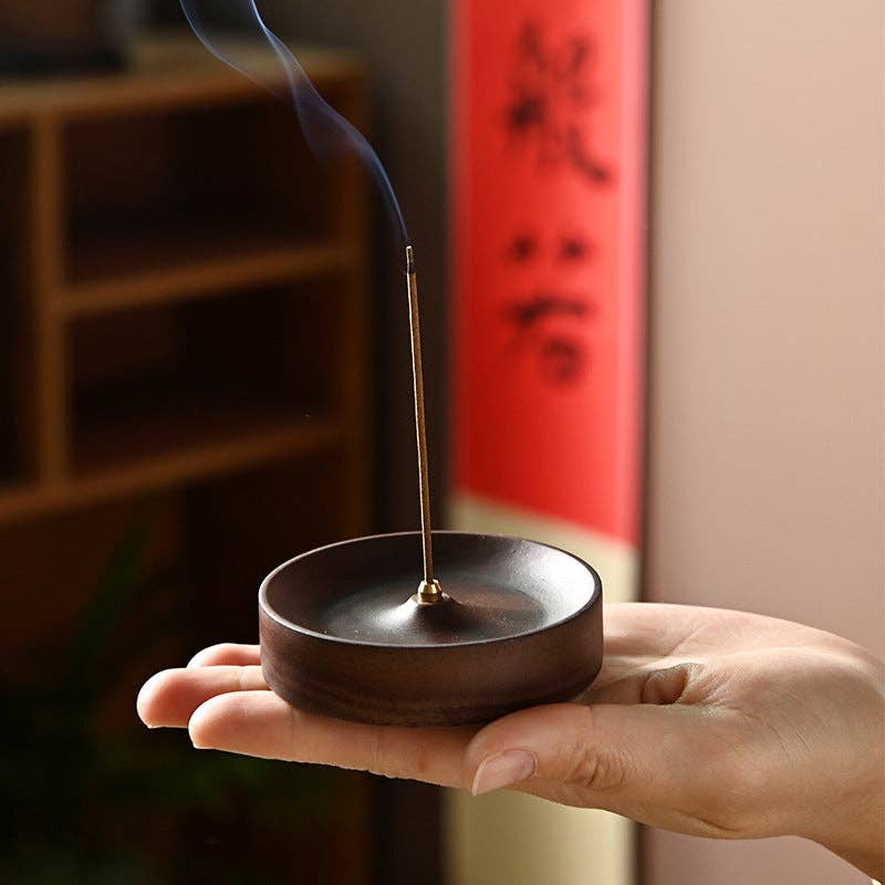 Walnut Wood Incense Burner: Round