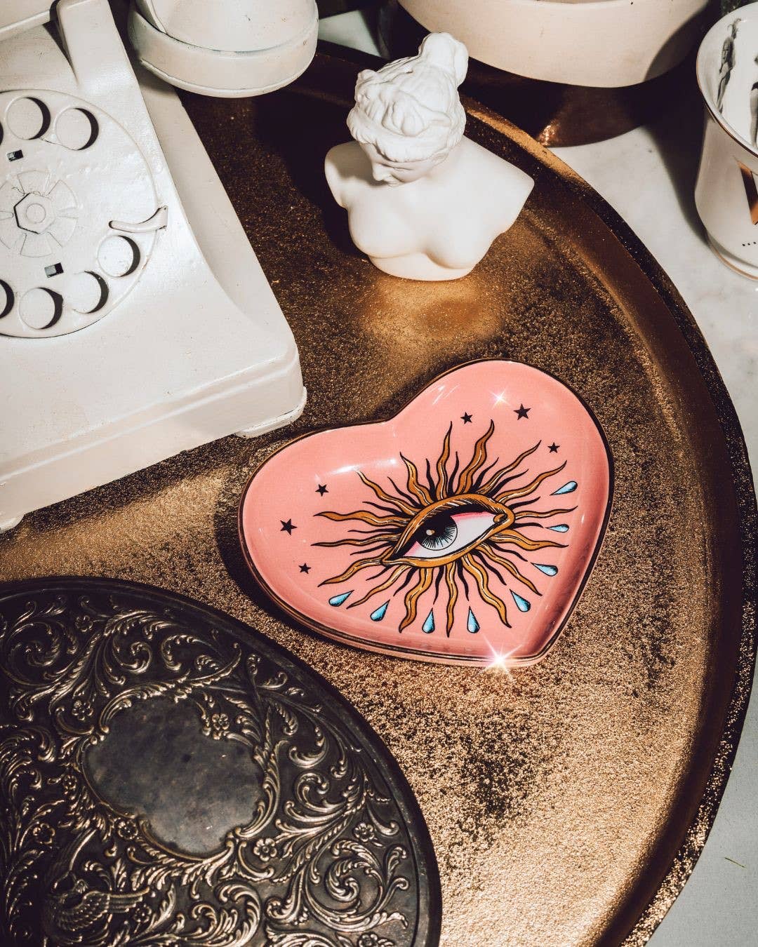 Pop Art Eye Heart Dish: Pink