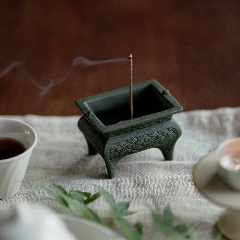 Antique-style Ceramic Vortex Incense Burner: Green