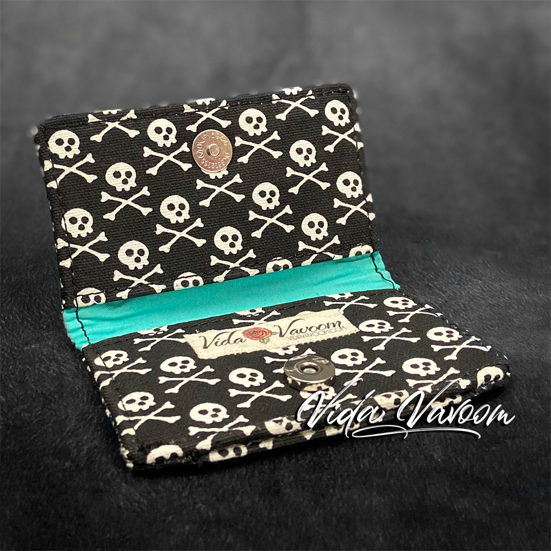 pirate skulls credit card wallet