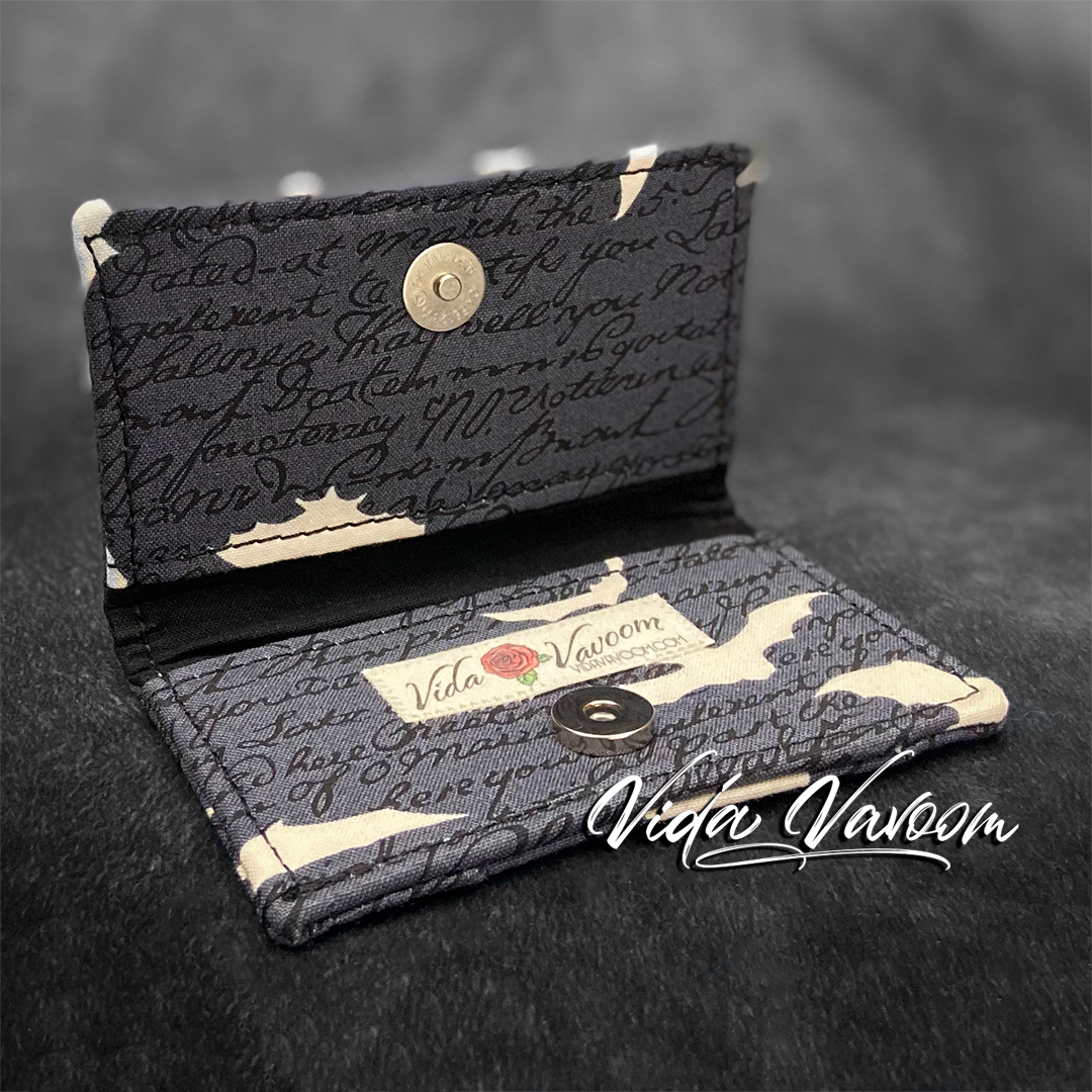 Halloween bats credit card wallet